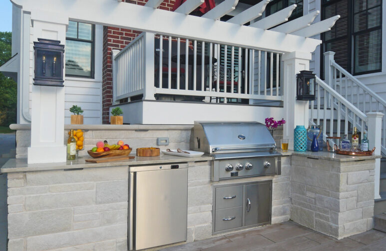 Wood Pergola Kitchen